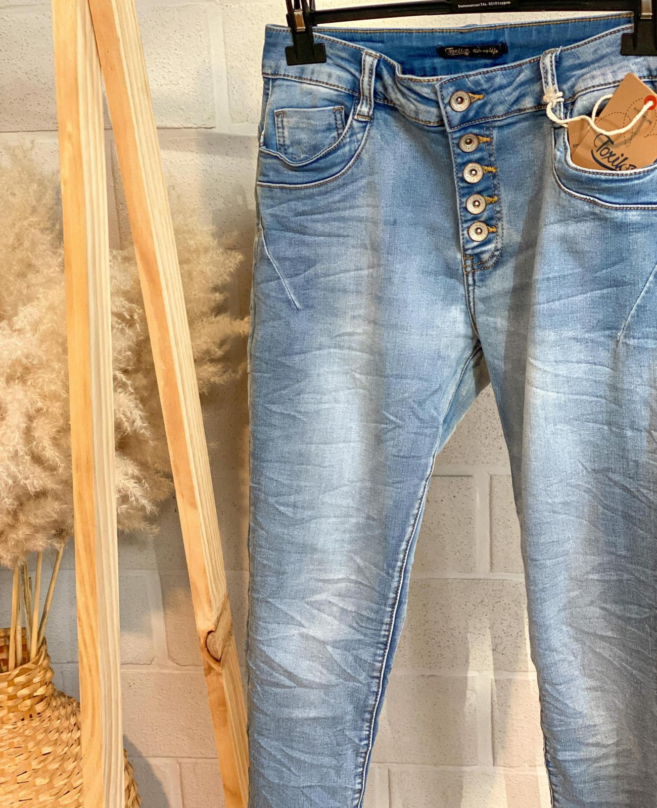 Bermad vrede Fascinerend Jeans toxic knopen - blue | Fashionelle | Shop nu!